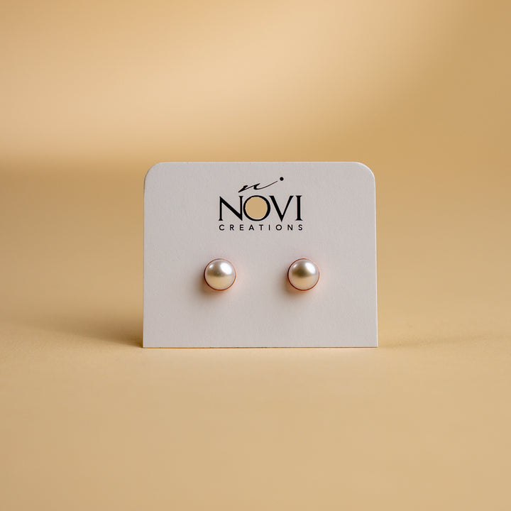 Novi Freshwater Pearl Studs