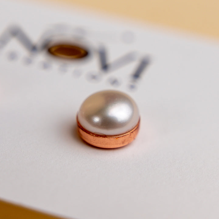 Novi Freshwater Pearl Studs