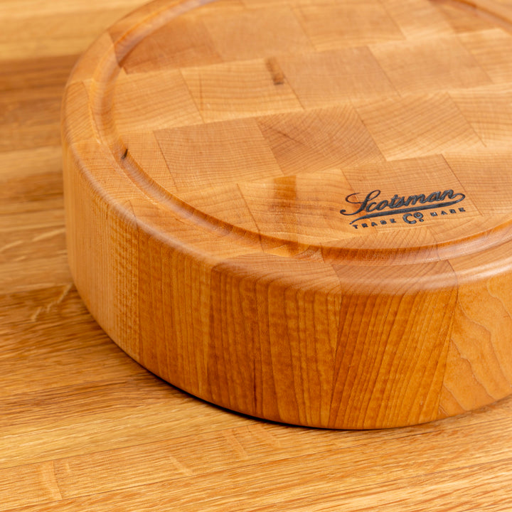 Maple End Grain Round Butcher Block with Juice Groove