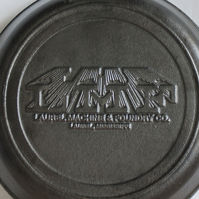 Laurel Machine & Foundry Co. Cast Iron Skillet