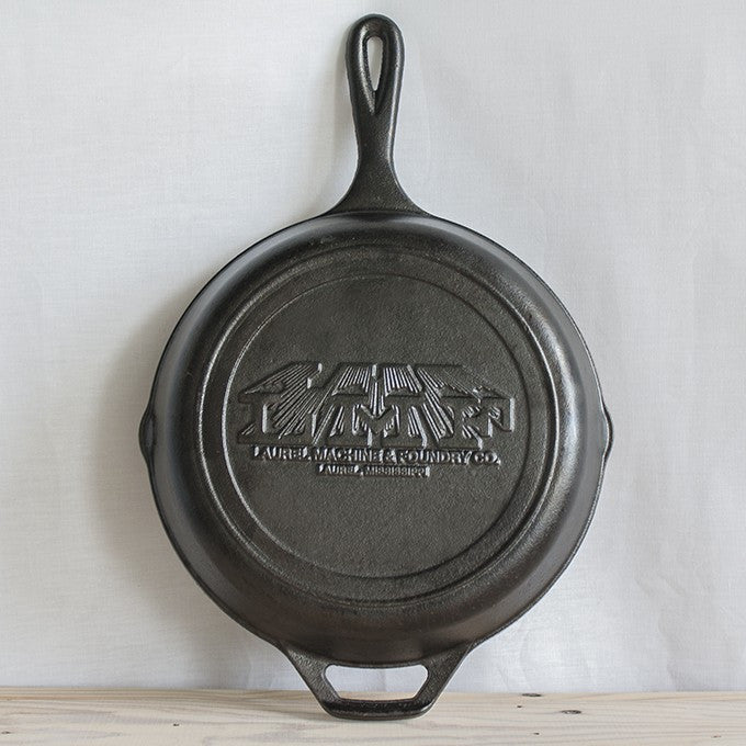 Laurel Machine & Foundry Co. Cast Iron Skillet